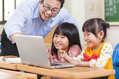 2020年プログラミング教育が必修化！こどものパソコン教育、ウチの子どうすれば？